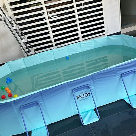 Private Pool Ssue Klebang Ipoh Homestay With High Speed Wifi Chemor Exterior foto