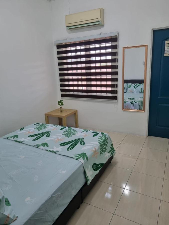 Private Pool Ssue Klebang Ipoh Homestay With High Speed Wifi Chemor Exterior foto