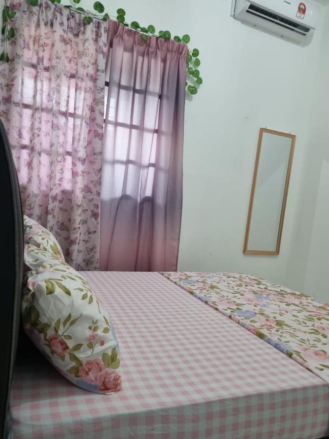 Private Pool Ssue Klebang Ipoh Homestay With High Speed Wifi Chemor Exterior foto