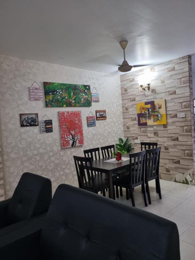 Private Pool Ssue Klebang Ipoh Homestay With High Speed Wifi Chemor Exterior foto