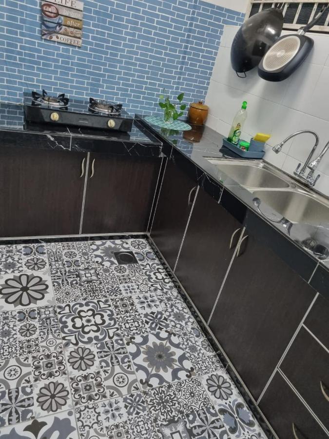 Private Pool Ssue Klebang Ipoh Homestay With High Speed Wifi Chemor Exterior foto